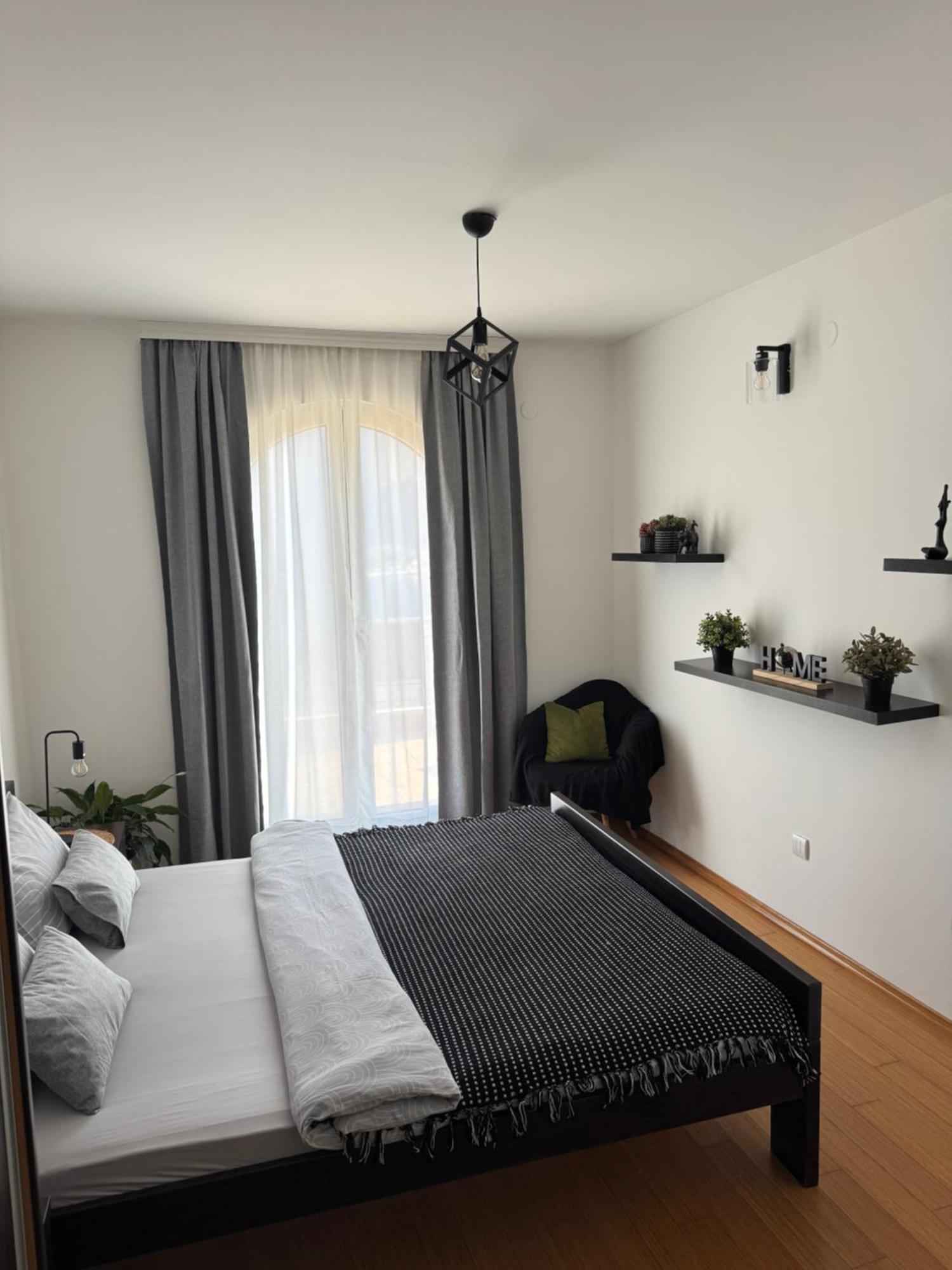 J&M Apartment Котор Екстериор снимка