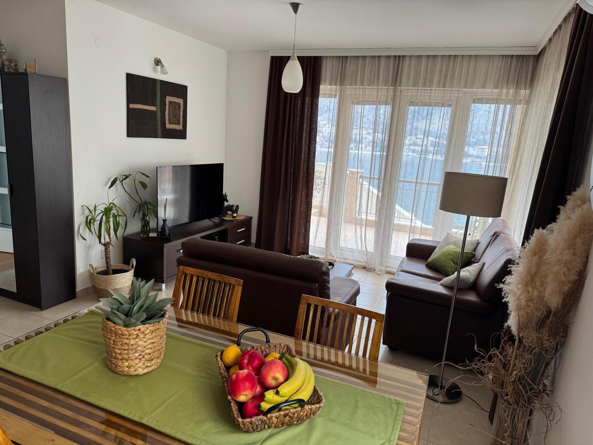 J&M Apartment Котор Екстериор снимка